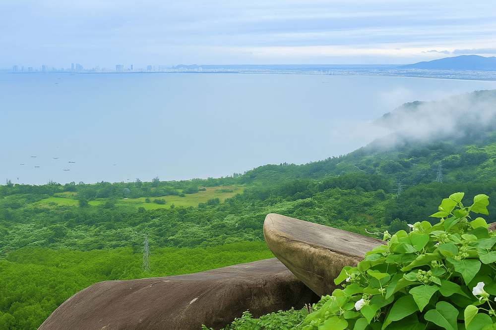 The First Viewpoint is an ideal spot for visitors to take stunning selfies (Source: Internet)